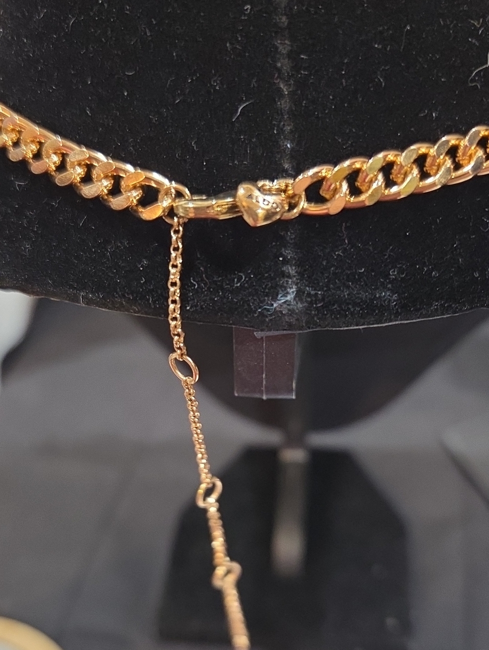 ALDO NECKLACE - Picture 3 of 4
